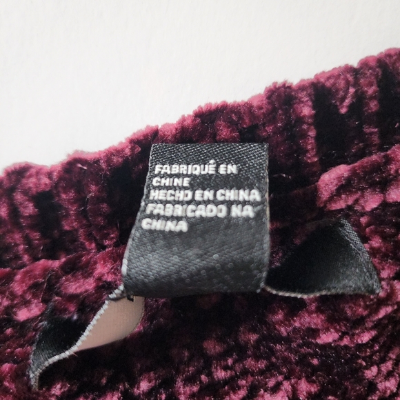 Wine Sweater Small Forever 21 - Picture 9 of 9